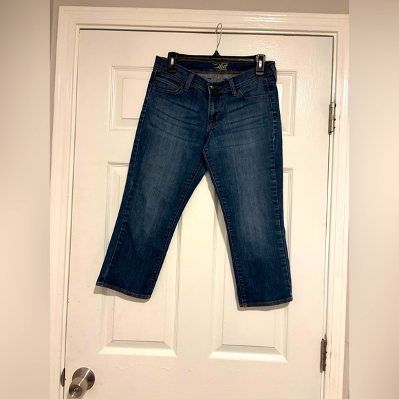Old Navy Women's Blue Capris - Picture 1 of 3